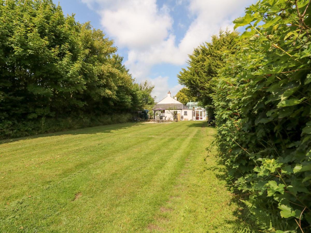 The Old Forge Cottage Bude Exterior photo