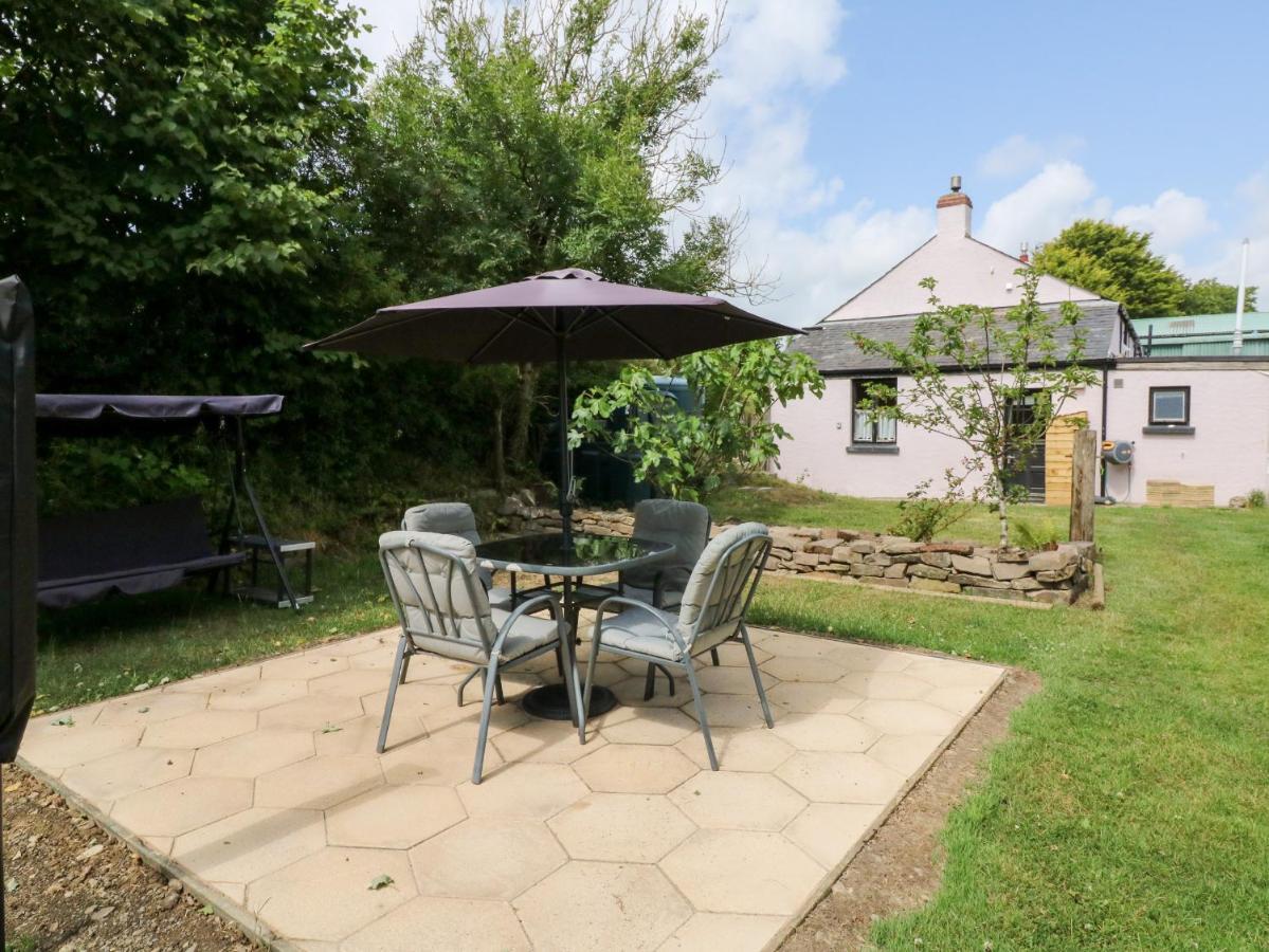 The Old Forge Cottage Bude Exterior photo